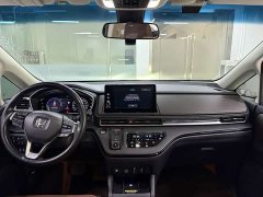 Honda Odyssey 2.0L e:HEV Sharp Radiance Edition - ფოტო 15