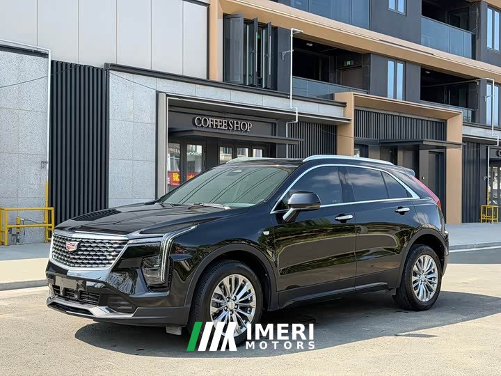 Cadillac XT4 28T FWD Luxury