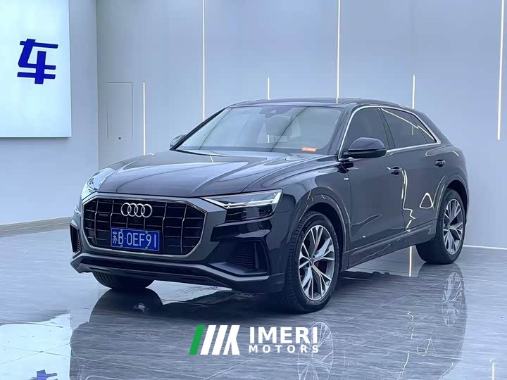 Audi Q8 55 TFSI Luxury Sport - ავტომობილი ჩინეთიდან