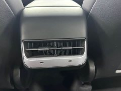 Tesla Model Y Standard Range RWD - ფოტო 20