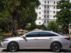 Toyota Avalon 2023 Hybrid 2.5L Luxury - ფოტო 5