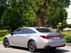 Toyota Avalon 2023 Hybrid 2.5L Luxury - ფოტო 6