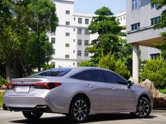 Toyota Avalon 2023 Hybrid 2.5L Luxury - ფოტო 8