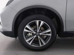 Nissan Qashqai 2.5L CVT 4WD XL Smart Connect Premium Edition - ფოტო 17