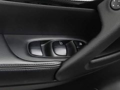 Nissan Qashqai 2.5L CVT 4WD XL Smart Connect Premium Edition - ფოტო 9