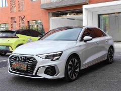 Audi A3 A3L Limousine 35 TFSI Fashion Sport Edition - ფოტო 1