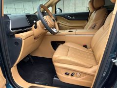 Voyah Lantu Dreamchaser PHEV AWD Excellence Qiankun Edition - ფოტო 11
