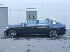 BMW 5 Series 530Li Premier Luxury Package - ფოტო 2