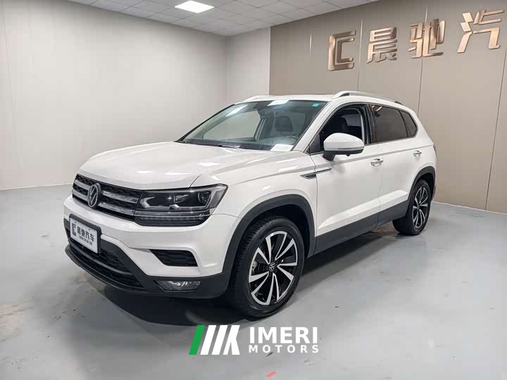 Volkswagen Touareg 280TSI FWD Luxury Plus - ავტომობილი ჩინეთიდან