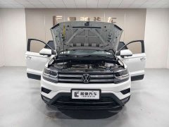 Volkswagen Touareg 280TSI FWD Luxury Plus - ფოტო 10
