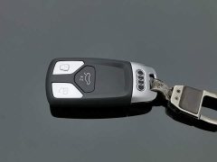 Audi Q5L 40 TFSI Luxury Sport Edition - ფოტო 19