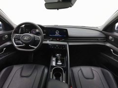 Hyundai Elantra 1.5L CVT Luxury - ფოტო 5