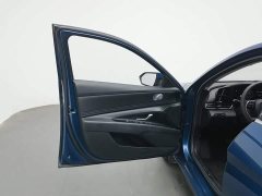 Hyundai Elantra 1.5L CVT Luxury - ფოტო 8