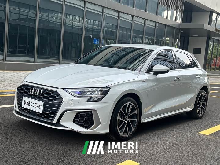 Audi A3 Sportback 35 TFSI Sport - ავტომობილი ჩინეთიდან