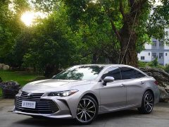 Toyota Avalon 2021 2.5L Luxury - ფოტო 1