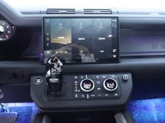Land Rover Defender 110 3.0T P400 X-Dynamic HSE - ფოტო 10