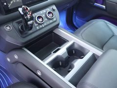 Land Rover Defender 110 3.0T P400 X-Dynamic HSE - ფოტო 12