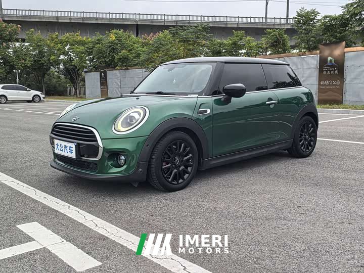 BMW MINI 1.5T COOPER Classic Edition - ავტომობილი ჩინეთიდან
