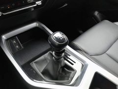 Wuling Jiachen 2022 1.5L Manual Light Comfort Edition - ფოტო 13
