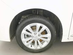 Wuling Jiachen 2022 1.5L Manual Light Comfort Edition - ფოტო 17