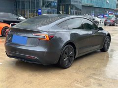Tesla Model 3 Rear-Wheel Drive - ფოტო 3