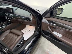 BMW 5 Series Facelift 530Li Luxury M Sport Package - ფოტო 17
