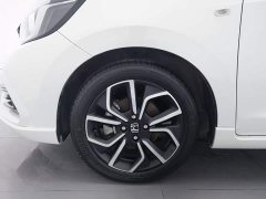 Lexus LIFE 1.5L CVT SPORT Exciting Edition - ფოტო 17