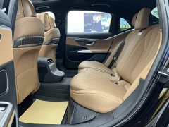 Mercedes-Benz E-Class New Energy E 350 e L Plug-in Hybrid Sedan - ფოტო 19