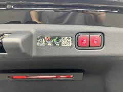 Mercedes-Benz E-Class New Energy E 350 e L Plug-in Hybrid Sedan - ფოტო 9