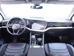 Volkswagen Touareg 2021 3.0TSI Sharp Enjoyment Edition Jet Black Sport Package - ფოტო 13