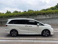 Honda Odyssey 2.0L Sharp Smart Enjoy Edition - ფოტო 4