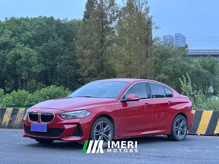 BMW 1 Series 120i M Sport - ავტომობილი ჩინეთიდან