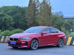 BMW 1 Series 120i M Sport - ფოტო 1