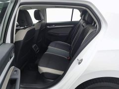 Volkswagen Golf 200TSI DSG Pro - ფოტო 15