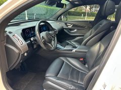 Mercedes-Benz EQC 400 4MATIC - ფოტო 14