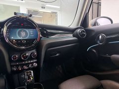 BMW MINI 1.5T COOPER 5-Door The Coopers Commemorative Edition - ფოტო 18
