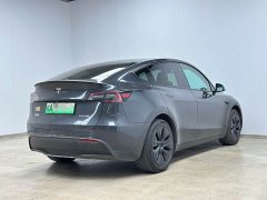 Tesla Model Y Rear-Wheel Drive - ფოტო 4