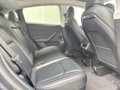 Tesla Model Y Rear-Wheel Drive - ფოტო 9
