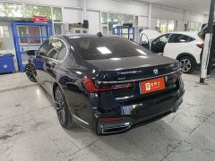 BMW 7 Series 740Li xDrive Executive M Sport Package - ფოტო 6