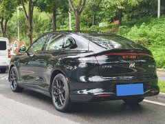 IM Motors Zhiji LS6 Extended Range 66 Max - фото 3