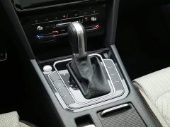 Volkswagen Magotan Facelift Zhongxiang 330TSI DSG Luxury - ფოტო 13