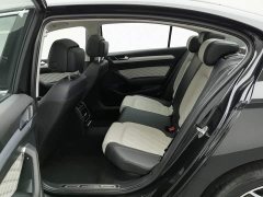 Volkswagen Magotan Facelift Zhongxiang 330TSI DSG Luxury - ფოტო 15