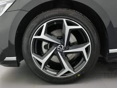 Volkswagen Magotan Facelift Zhongxiang 330TSI DSG Luxury - ფოტო 17