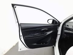 Toyota Yaris L 2020 1.5L CVT Leading Edition - ფოტო 8