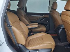 SAIC Maxus D90 Pro 2023 2.0T Diesel 4WD Comfort Edition 7-Seater - ფოტო 10