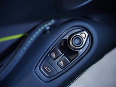 Aston Martin V8 Vantage 4.0T V8 F1 Edition Coupe - ფოტო 15