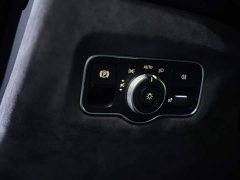 Aston Martin V8 Vantage 4.0T V8 F1 Edition Coupe - ფოტო 19