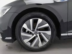 Volkswagen Magotan PHEV 2022 GTE Luxury - ფოტო 17
