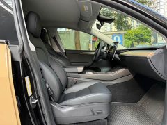 Tesla Model Y Rear-Wheel Drive - ფოტო 13