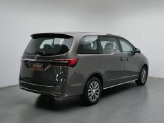 Buick GL8 Land Business Class Comfort Edition - ფოტო 2